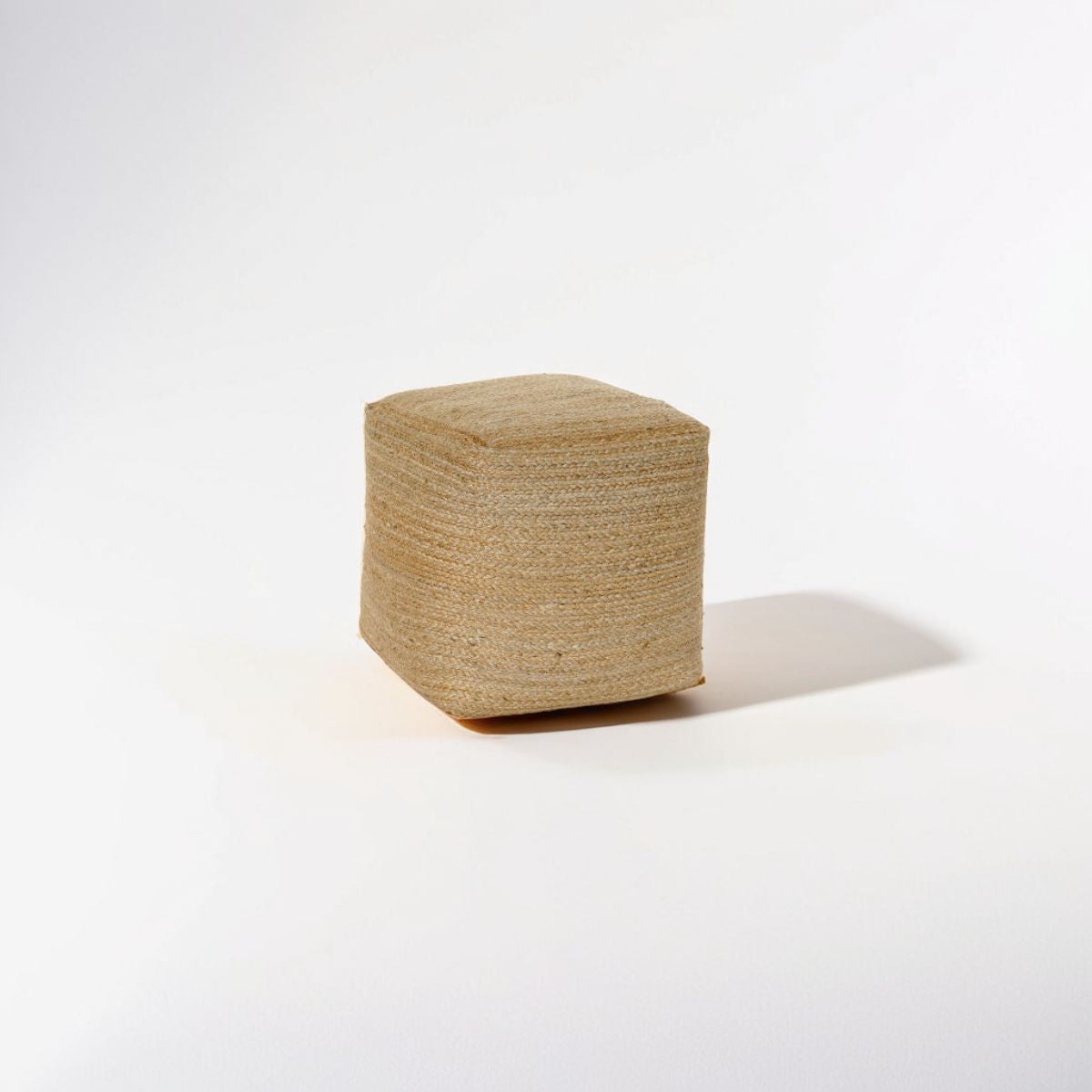 Marie puf | Lys naturpolstring 45 x 45 x 40 cm