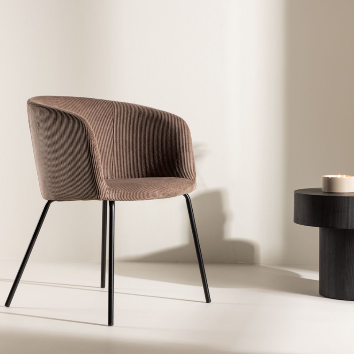 Alberte Spisebordsstol