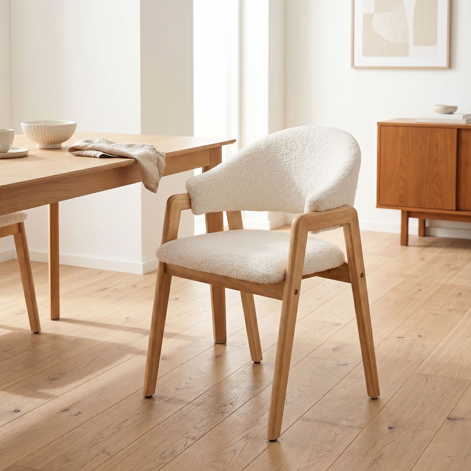 Liva Spisebordsstol