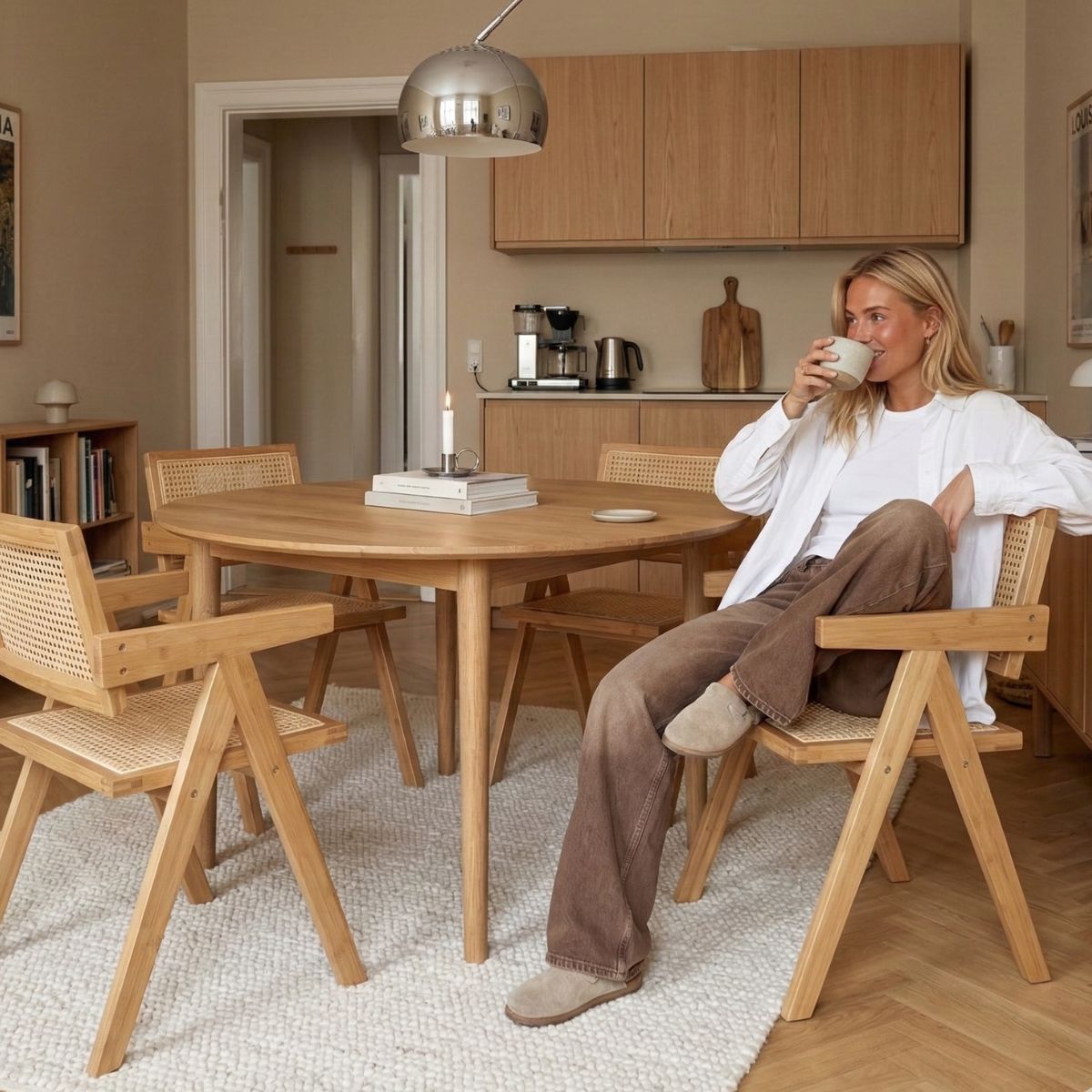 Esther Spisebordsstol